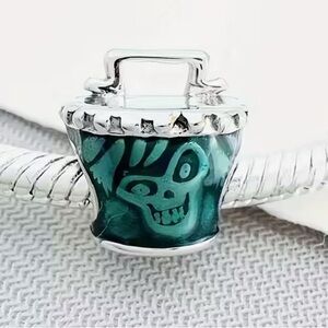Disney Haunted Mansion HatBox Ghost Charm 925